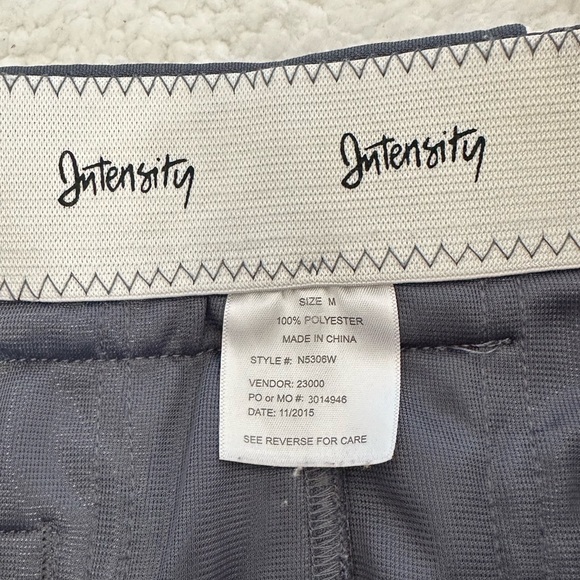 Women’s Intensity softball pants. Size Medium. - Picture 6 of 7